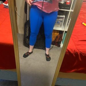 Blue Capri workout leggings